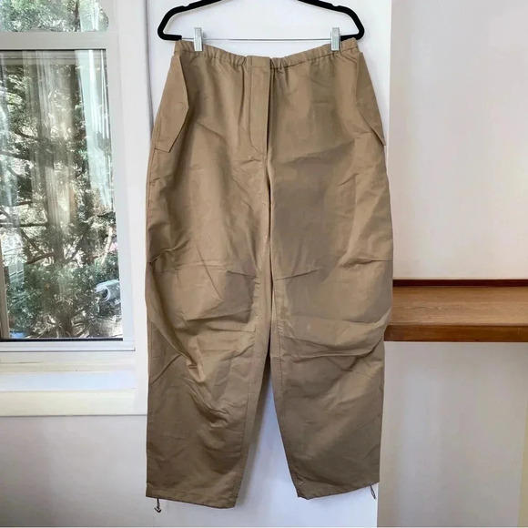 NWT The Row Antica Pant Parachute Cargo Utility Wide Leg Cotton Silk Taupe 8 - Picture 9 of 17
